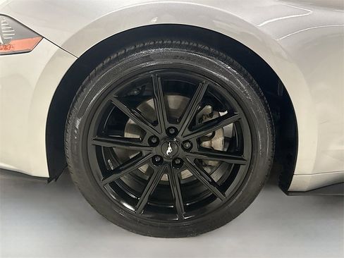 Used 2022 Ford Mustang Premium image 35