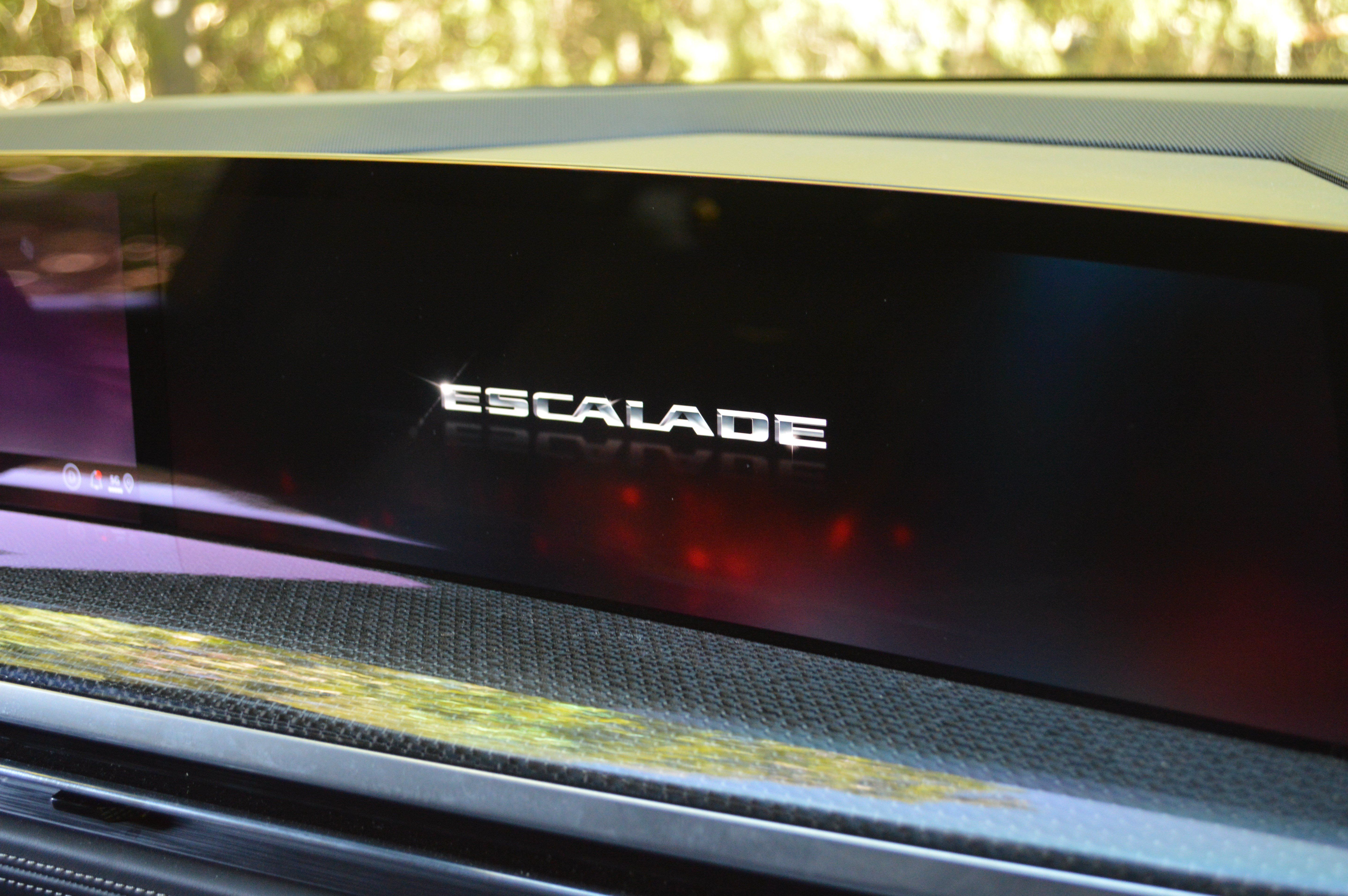 Used 2025 Cadillac Escalade V AWD/4WD image 46