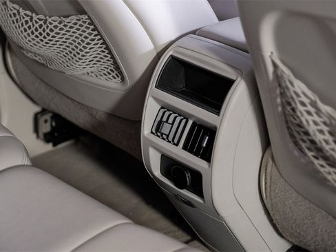 Used 2016 Cadillac SRX Luxury w/ Driver Awareness Package image 35