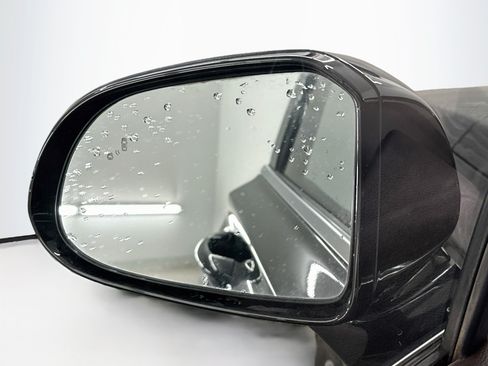 Used 2019 Hyundai Santa Fe SEL AWD/4WD image 16