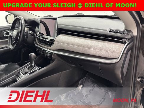 Certified 2022 Jeep Compass Latitude image 16