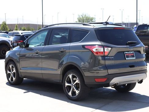 Used 2018 Ford Escape SEL AWD/4WD image 4