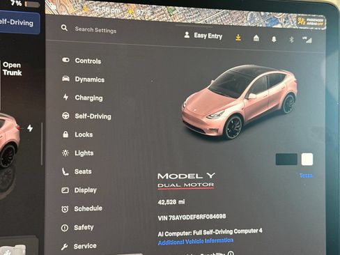 Used 2024 Tesla Model Y Performance AWD/4WD image 28