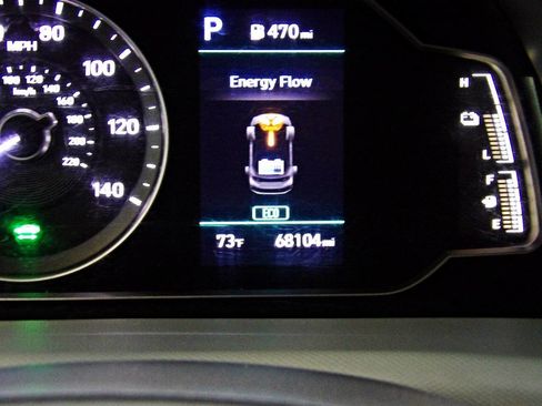 Used 2020 Hyundai Ioniq Blue FWD image 14