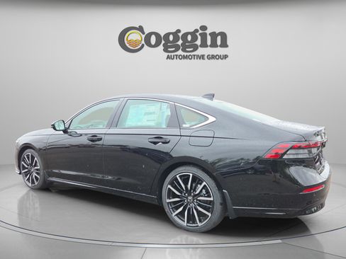New 2026 Honda Accord Touring image 3