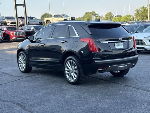 Used 2018 Cadillac XT5 Platinum w/ Driver Assist Package AWD/4WD image 12