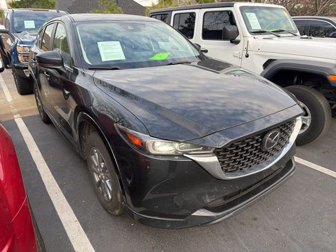 Used 2025 MAZDA CX-5 AWD 2.5 S w/ Preferred Package image 3
