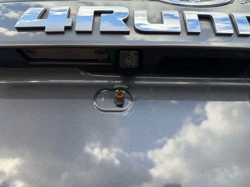 Used 2021 Toyota 4Runner SR5 Premium image 26