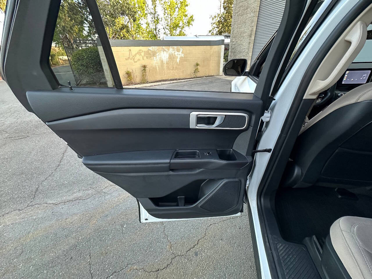 Used 2020 Ford Explorer 2WD image 28