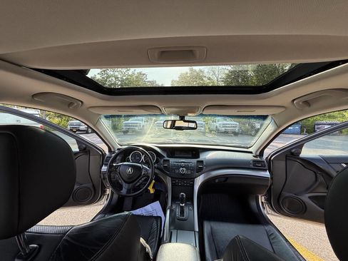 Used 2010 Acura TSX Sedan image 11