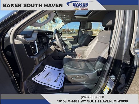 Used 2024 GMC Sierra 2500 Denali w/ Denali Reserve Package image 13