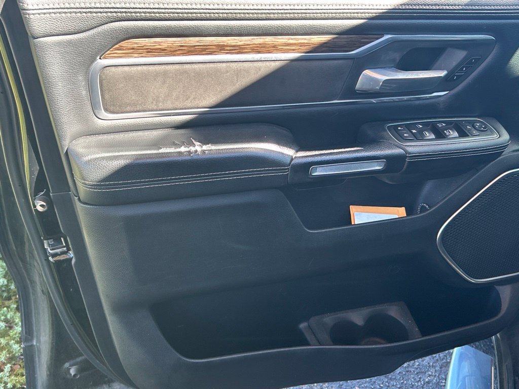 Used 2020 RAM 1500 Laramie AWD/4WD image 22
