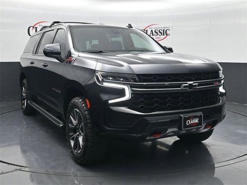 Used 2021 Chevrolet Suburban Z71 image 5