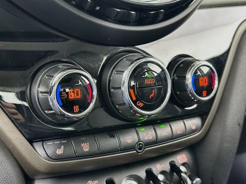 Used 2019 MINI Cooper Countryman S w/ Premium Package FWD image 15