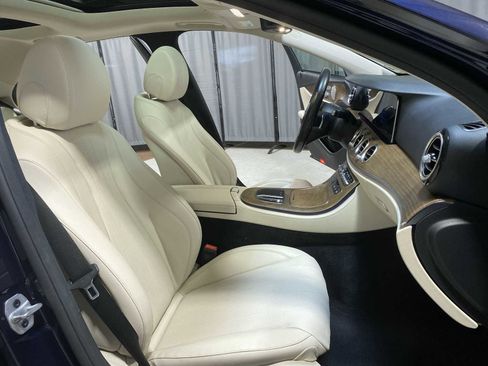 Used 2021 Mercedes-Benz E 350 4MATIC Sedan image 14
