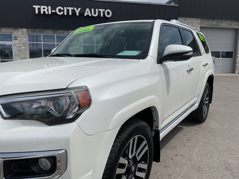 Used 2014 Toyota 4Runner Limited AWD/4WD image 2