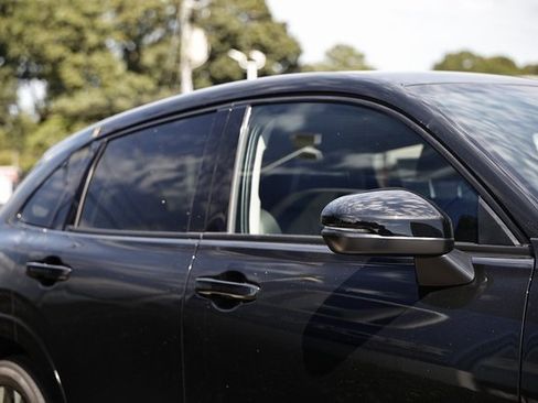 New 2026 Honda HR-V EX-L image 17