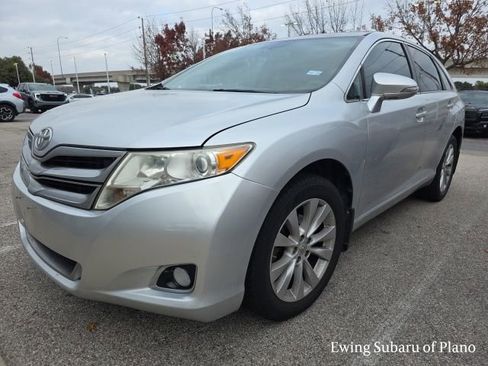 Used 2013 Toyota Venza LE image 4