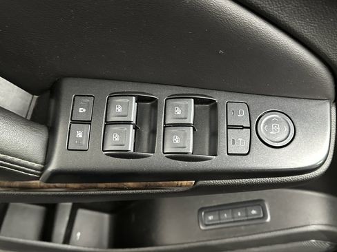 Used 2020 Chevrolet Tahoe LT image 21