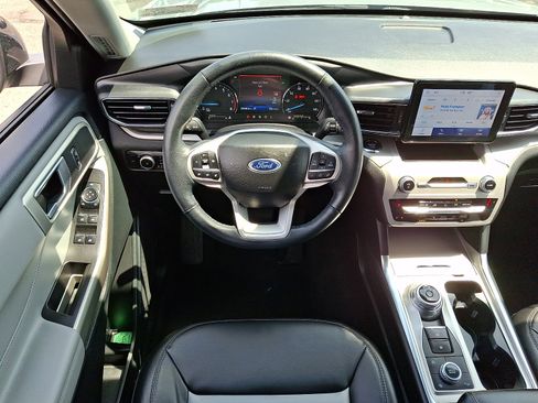 Certified 2023 Ford Explorer XLT w/ Equipment Group 202A AWD/4WD image 14