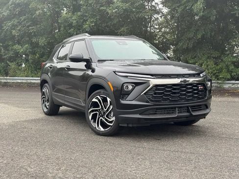 New 2026 Chevrolet TrailBlazer RS w/ Convenience Package FWD image 1