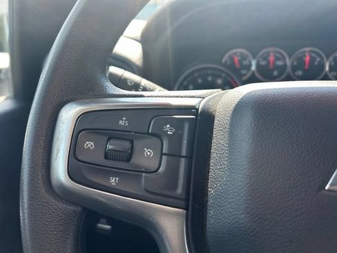 Used 2022 Chevrolet Silverado 2500 Custom w/ Custom Value Package AWD/4WD image 21