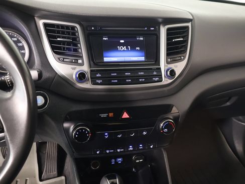 Used 2016 Hyundai Tucson Sport AWD/4WD image 5