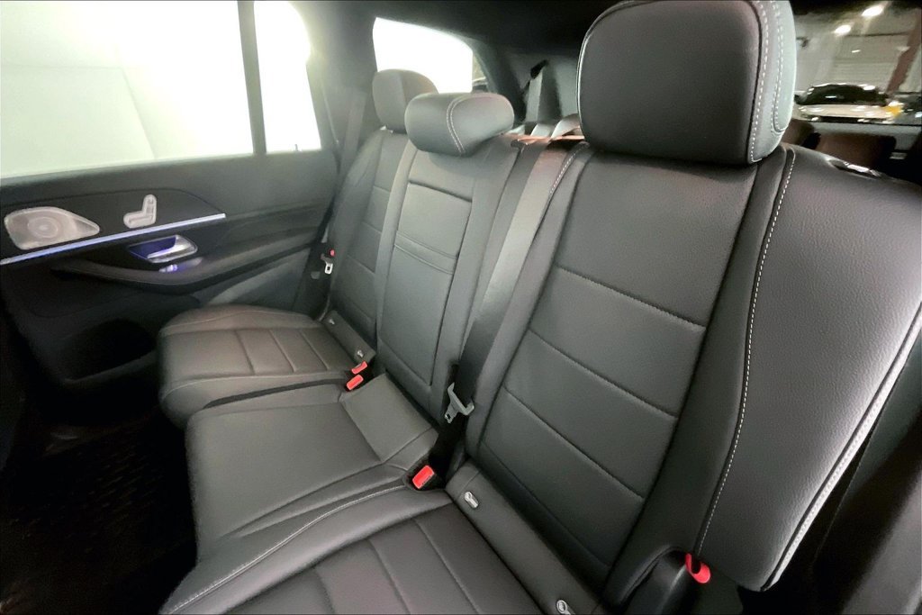 Used 2026 Mercedes-Benz GLS 450 4MATIC image 18