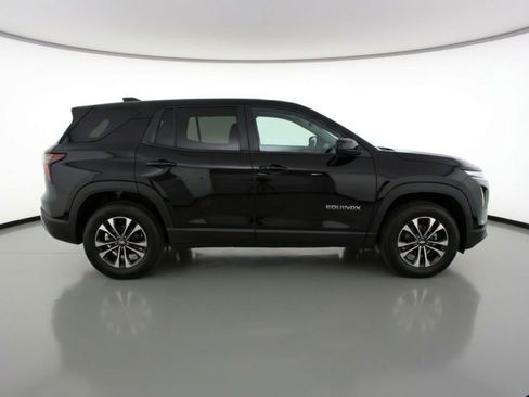 Used 2025 Chevrolet Equinox LT FWD image 11
