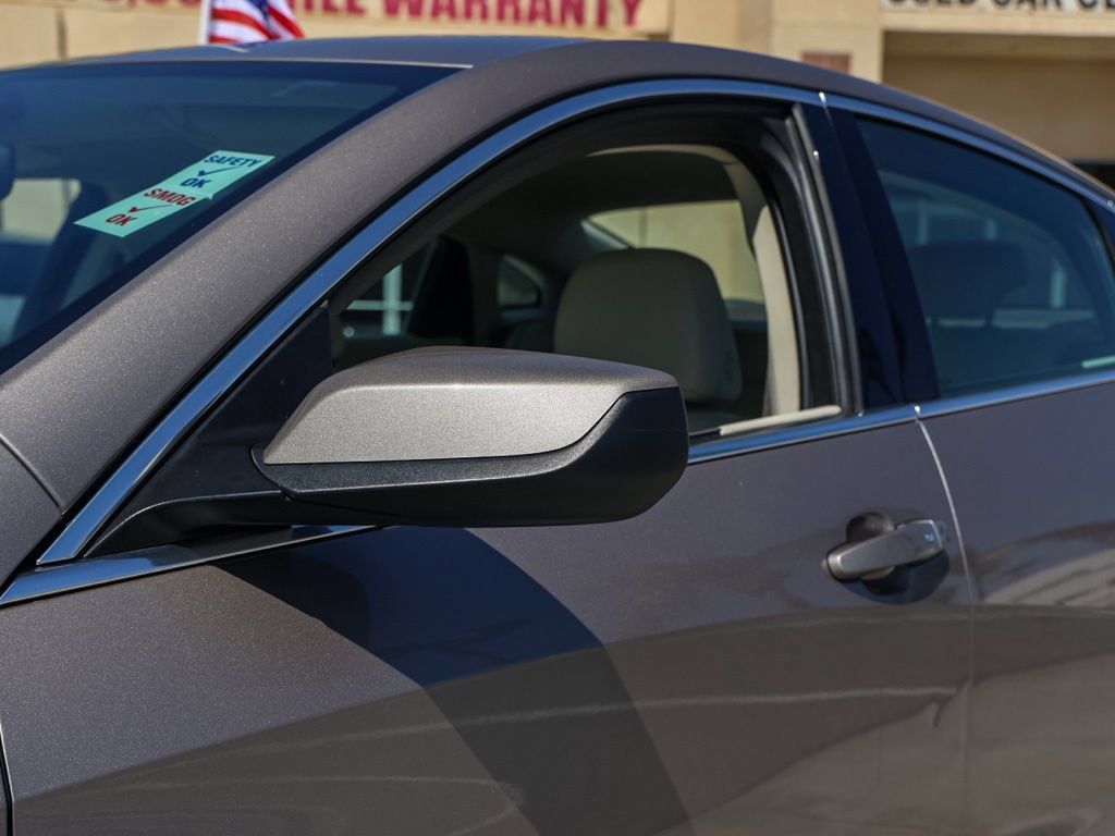 Used 2024 Chevrolet Malibu LT FWD image 13