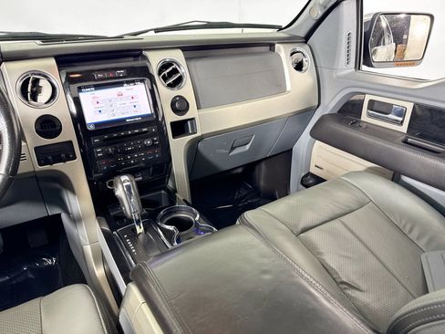 Used 2011 Ford F150 Platinum image 27