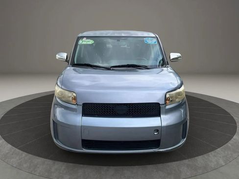 Used 2010 Scion xB image 2