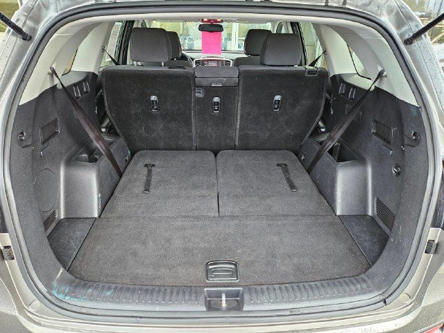 Used 2016 Kia Sorento AWD w/ LX Convenience Package image 12