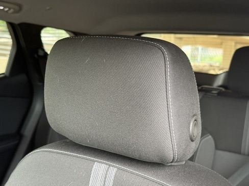 Used 2025 Chevrolet Blazer LT FWD image 21