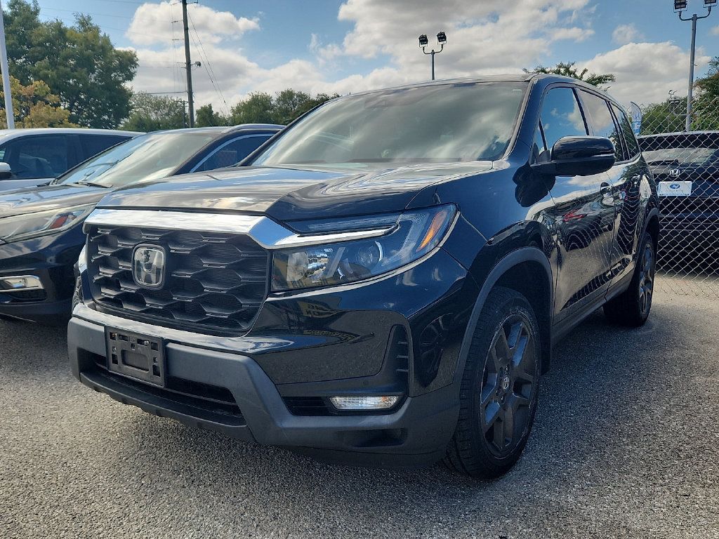 Used 2022 Honda Passport EX-L image 3