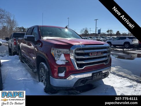 Used 2022 GMC Sierra 1500 SLE w/ X31 Off-Road Package image 1
