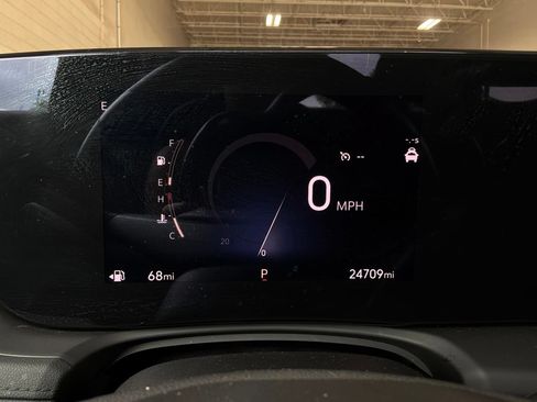 Used 2025 Buick Encore GX Preferred FWD image 36