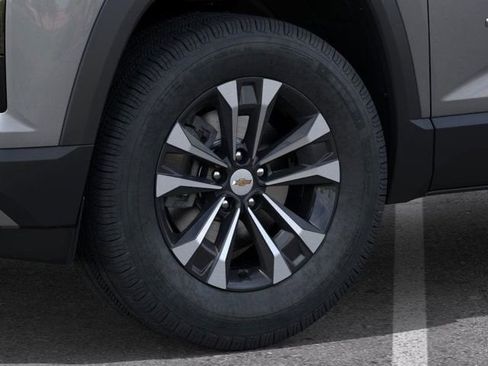 New 2026 Chevrolet Equinox LT AWD/4WD image 9