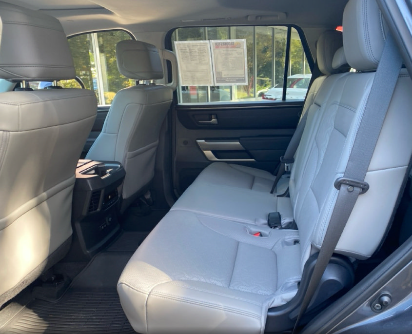 Used 2024 Toyota Sequoia SR5 w/ SR5 Premium Package AWD/4WD image 10