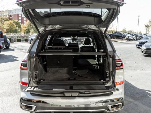 Used 2024 BMW X7 xDrive40i w/ M Sport Package image 29