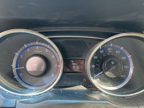 Used 2012 Hyundai Sonata GLS w/ Popular Equipment Pkg FWD image 12
