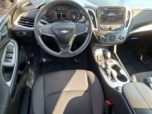 Used 2024 Chevrolet Malibu LT FWD image 21