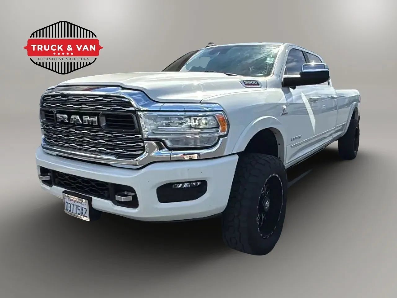 Used 2021 RAM 3500 Limited AWD/4WD image 1