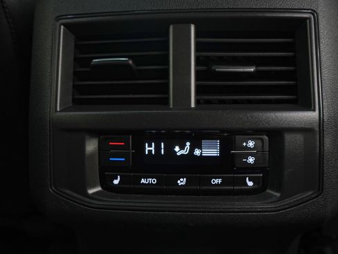 Used 2023 Volkswagen Atlas SEL Premium AWD/4WD image 14