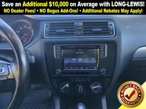 Used 2017 Volkswagen Jetta SE image 18