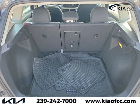Used 2023 Volkswagen Taos S FWD image 11