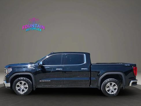 Used 2023 GMC Sierra 1500 SLT w/ SLT Convenience Package AWD/4WD image 2