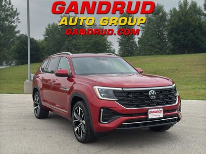 Used 2024 Volkswagen Atlas SEL Premium R-Line