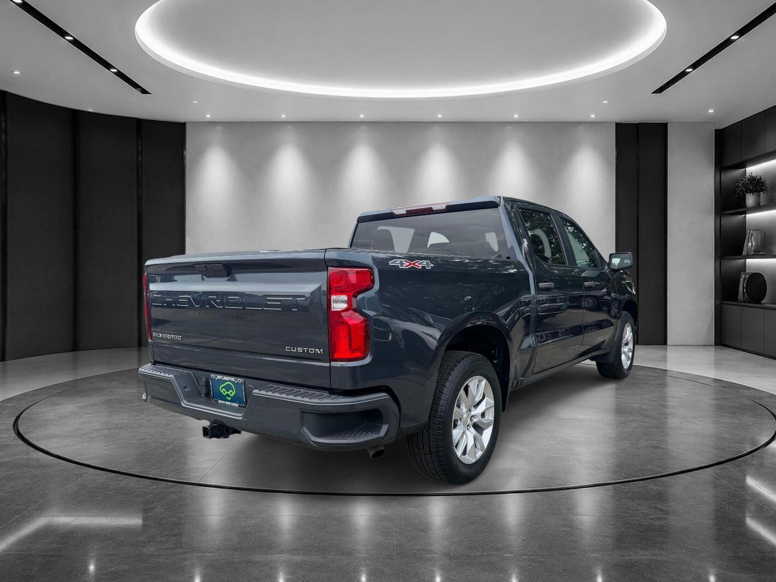 Used 2021 Chevrolet Silverado 1500 Custom w/ LPO, Dark Essentials Package AWD/4WD image 5