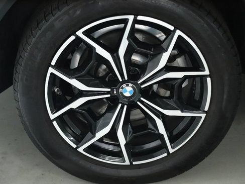 Used 2023 BMW X3 xDrive30i w/ M Sport Package AWD/4WD image 13